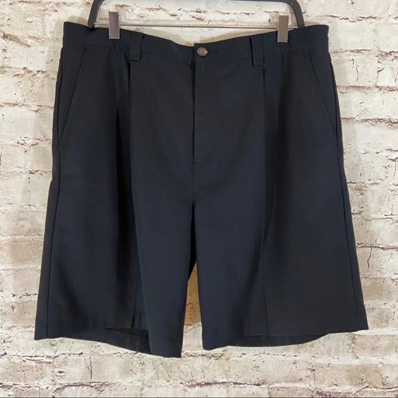 adidas Other - Men’s black adidas golf shorts size 36